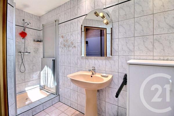 Appartement F5 à vendre  7 pièces - 140 m2 EVIAN LES BAINS - 74