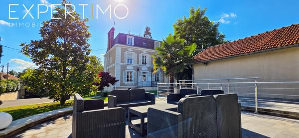 Forges-les-Bains (91470) Demeure bourgeoise – esprit hôtel particulier – Forges-les-Bains