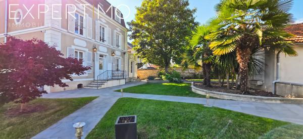 Forges-les-Bains (91470) Demeure bourgeoise – esprit hôtel particulier – Forges-les-Bains