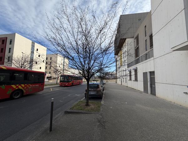 Montpellier (34000) Montpellier (34) appartement Type 2 49,8 m2 meublé avec Garage