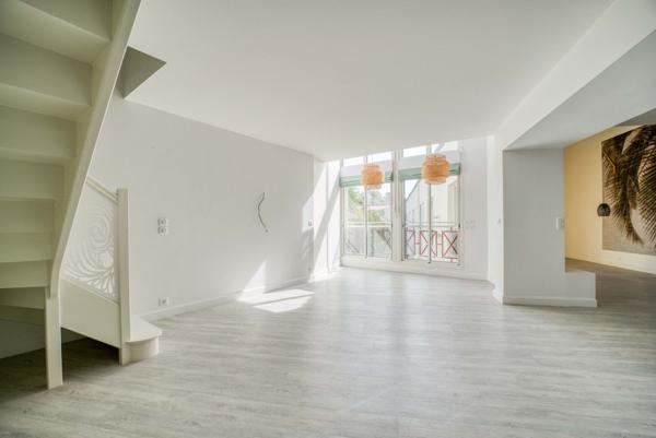 Appartement triplex en centre ville de Saintes
