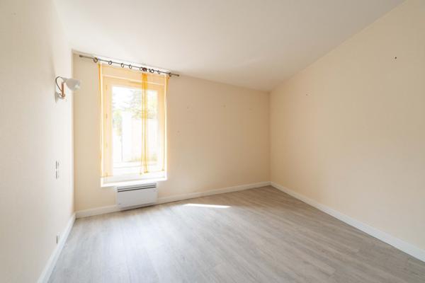Appartement triplex en centre ville de Saintes