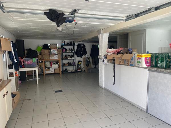 Belle maison avec 5 chambres,  garage et terrain dans centre d'Yssingeaux