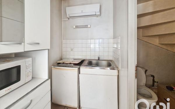 Maison à vendre    1 pièce •  Pont-Saint-Esprit