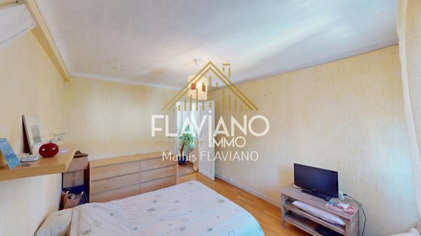 APPARTEMENT TRAVERSANT - T3 - CENTRE-VILLE - ASCENSEUR Barcelonnette (04400)