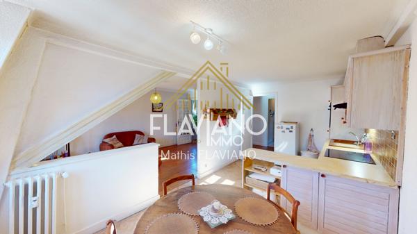 APPARTEMENT TRAVERSANT - T3 - CENTRE-VILLE - ASCENSEUR Barcelonnette (04400)