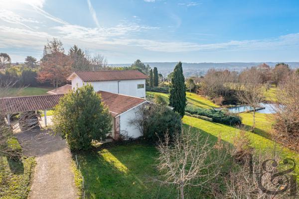 Maison à vendre sur les hauteurs de Villeneuve-sur-Lot