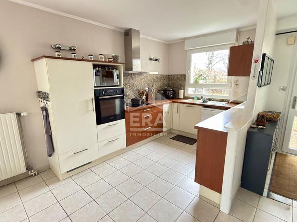 Maison Herouville Saint Clair 5 pièce(s) 100 m2