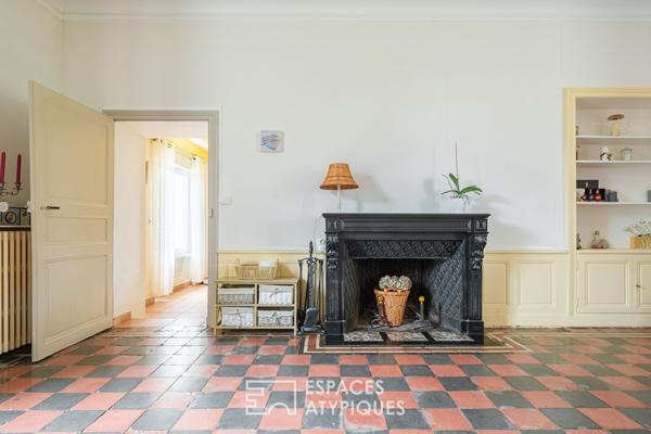 Charmante maison de village avec piscine et multiples espaces à repenser