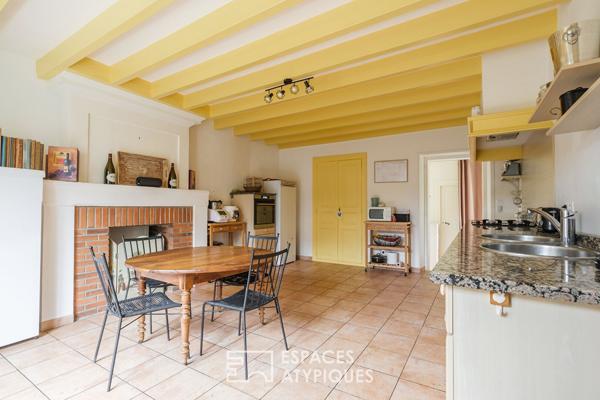 Charmante maison de village avec piscine et multiples espaces à repenser