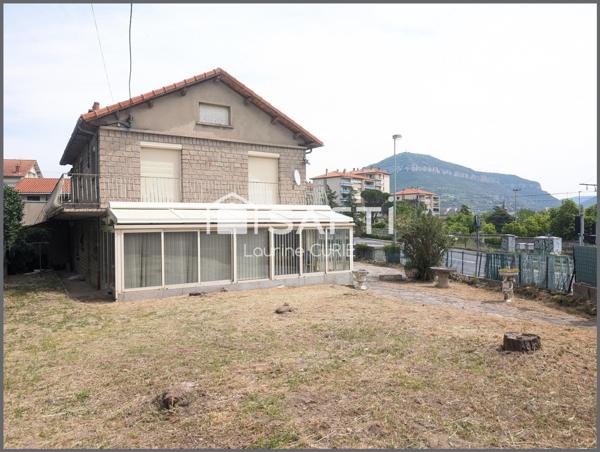 Maison T7 156m² avec garage et jardin