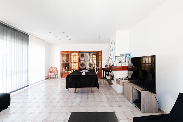 Maison T5 - beligneux - piscine - 650m2 de jardin