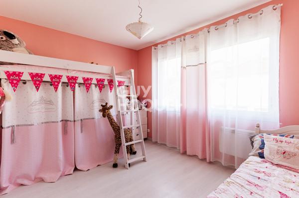 Maison T5 - beligneux - piscine - 650m2 de jardin