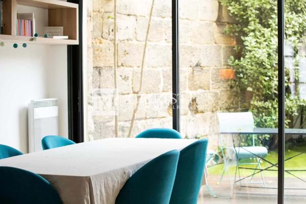 BORDEAUX SAINT-SEURIN – MAISON DE VILLE AVEC GARAGE ET JARDIN