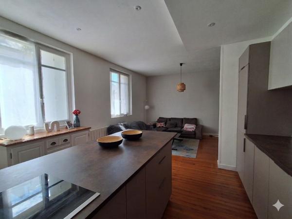Appartement 3 pièce(s) 2 chambre(s) 60.5 m²