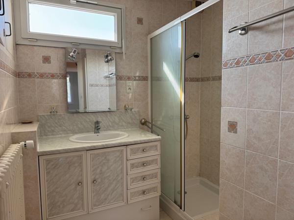 Maison 5 pièce(s) 3 chambre(s) 133.94 m²