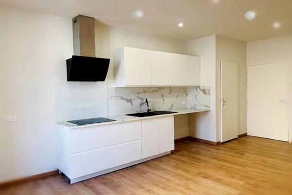 Gardanne centre ville - Appartement 2 pièces d'une surface de 93 m2-