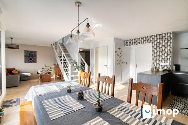 Duplex dernier étage avec terrasse