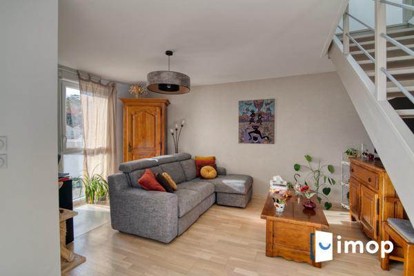 Duplex dernier étage avec terrasse