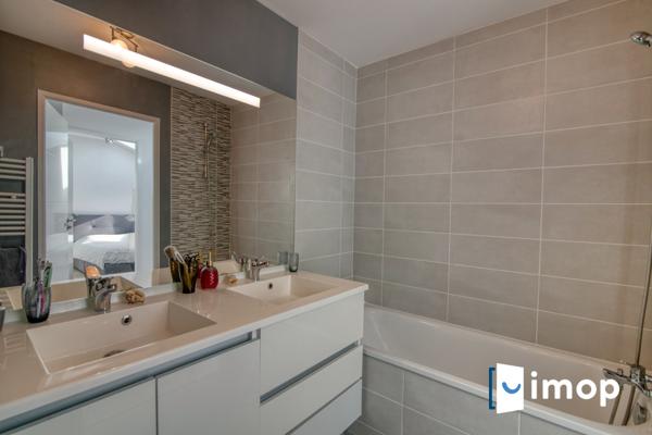 Duplex dernier étage avec terrasse