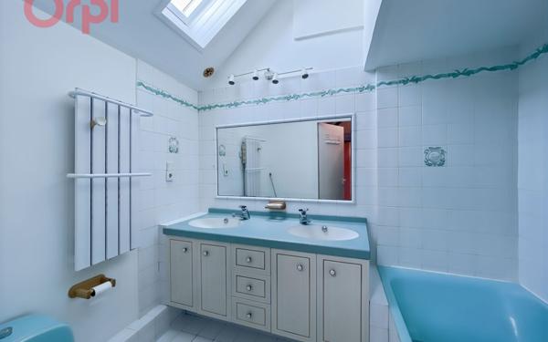 Appartement à vendre    6 pièces • 114,86 m2 Saulx-les-Chartreux