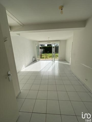 Maison 4 pièces de 82 m² à Saint-Aubin-de-Médoc (33160)