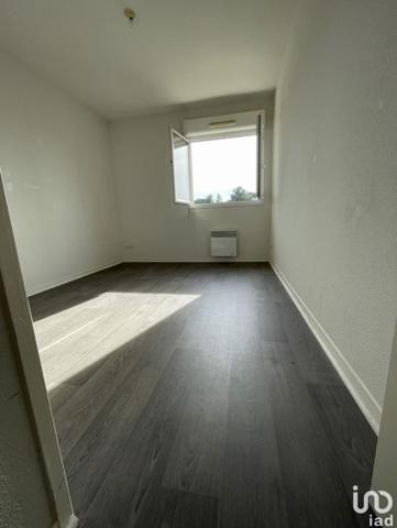 Maison 4 pièces de 82 m² à Saint-Aubin-de-Médoc (33160)