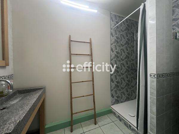 Appartement
         4 pièces
        - 86 m² 289 000 € *