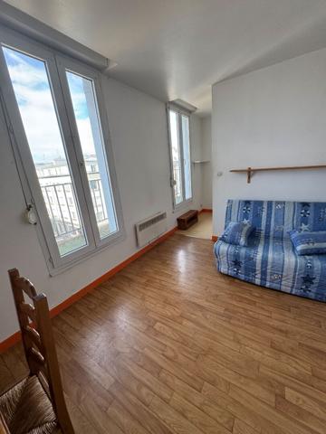 EXCLUSIVITE CENTRE VILLE T1 Auu dernier étage avec balcon , Brest