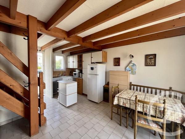 Maison à vendre  3 pièces - 50,36 m 2   ST PIERRE D OLERON  - 17