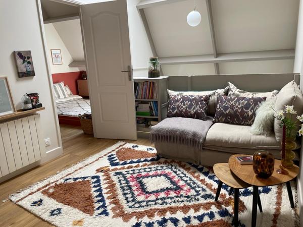 Appartement
         4 pièces
        - 108 m² 625 000 € *