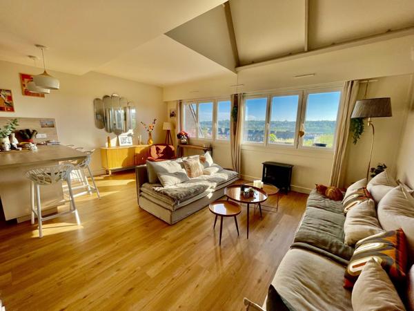 Appartement
         4 pièces
        - 108 m² 625 000 € *