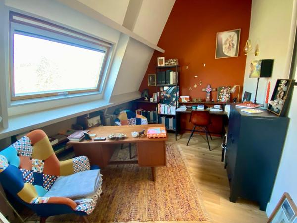 Appartement
         4 pièces
        - 108 m² 625 000 € *