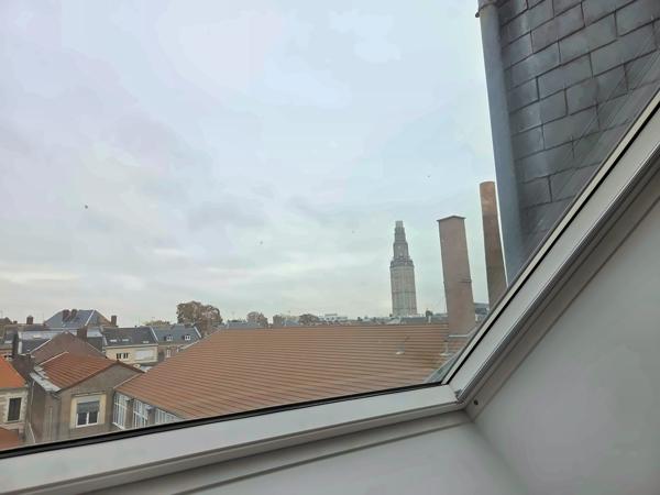 SUPERBE T2 VUE CATHEDRALE