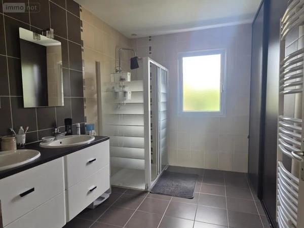 Achat - Maison Château-Gontier-sur-Mayenne 53200 5 pièces 136 m 2 1078 m 2