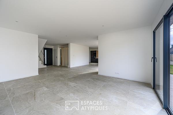 Lignes pures et lumière naturelle aux portes de Vannes