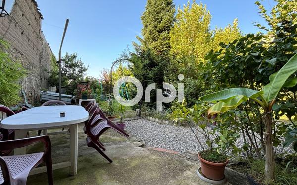 Maison à vendre    6 pièces •  Lezoux