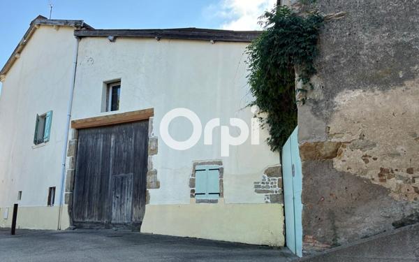 Maison à vendre    6 pièces •  Lezoux