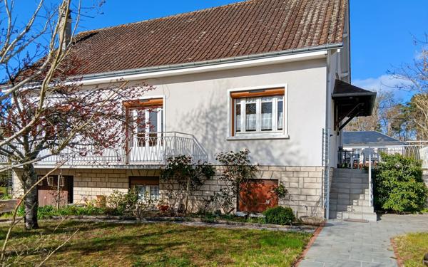 Maison à vendre    5 pièces •  Nouan-le-Fuzelier