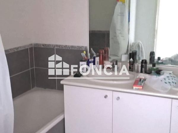 Location Appartement 4 pièces 82.35 m² - 326 RUE BERTOLLET Montpellier 34000