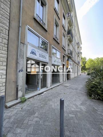 Location Local commercial 1 pièce - Grenoble 38000