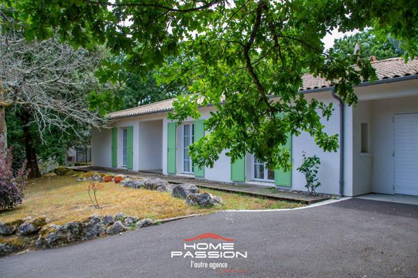 LES MATHES  MAISON PLAIN-PIED ENTRE FORÊT ET OCÉAN