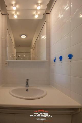 LES MATHES  MAISON PLAIN-PIED ENTRE FORÊT ET OCÉAN