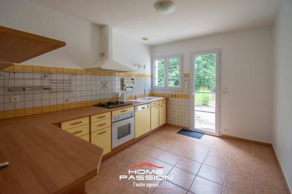 LES MATHES  MAISON PLAIN-PIED ENTRE FORÊT ET OCÉAN