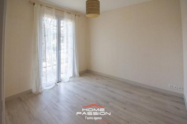 LES MATHES  MAISON PLAIN-PIED ENTRE FORÊT ET OCÉAN