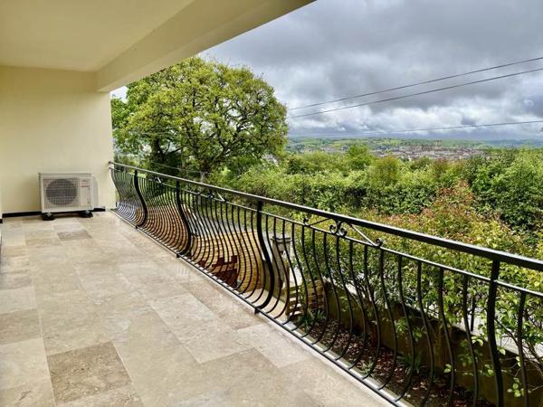 Appartement à vendre |  Auch |  6 pièces | 118 m²