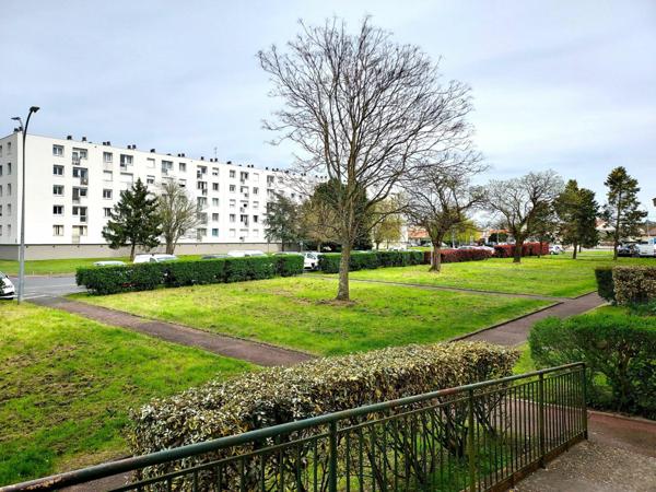 Appartement à louer    3 pièces • 55 m2 Villenave-d'Ornon