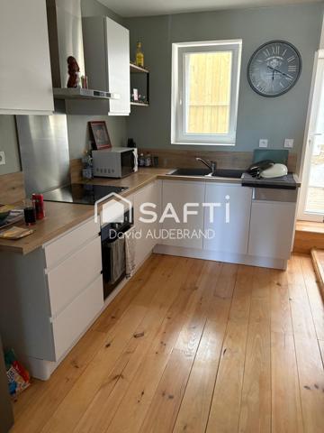 OPPORTUNITÉ RARE – IMMEUBLE RÉNOVÉ avec local commercial + appt