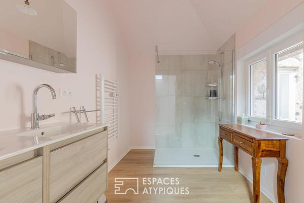 Duplex de caractère et patio confidentiel