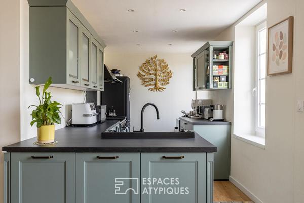 Duplex de caractère et patio confidentiel